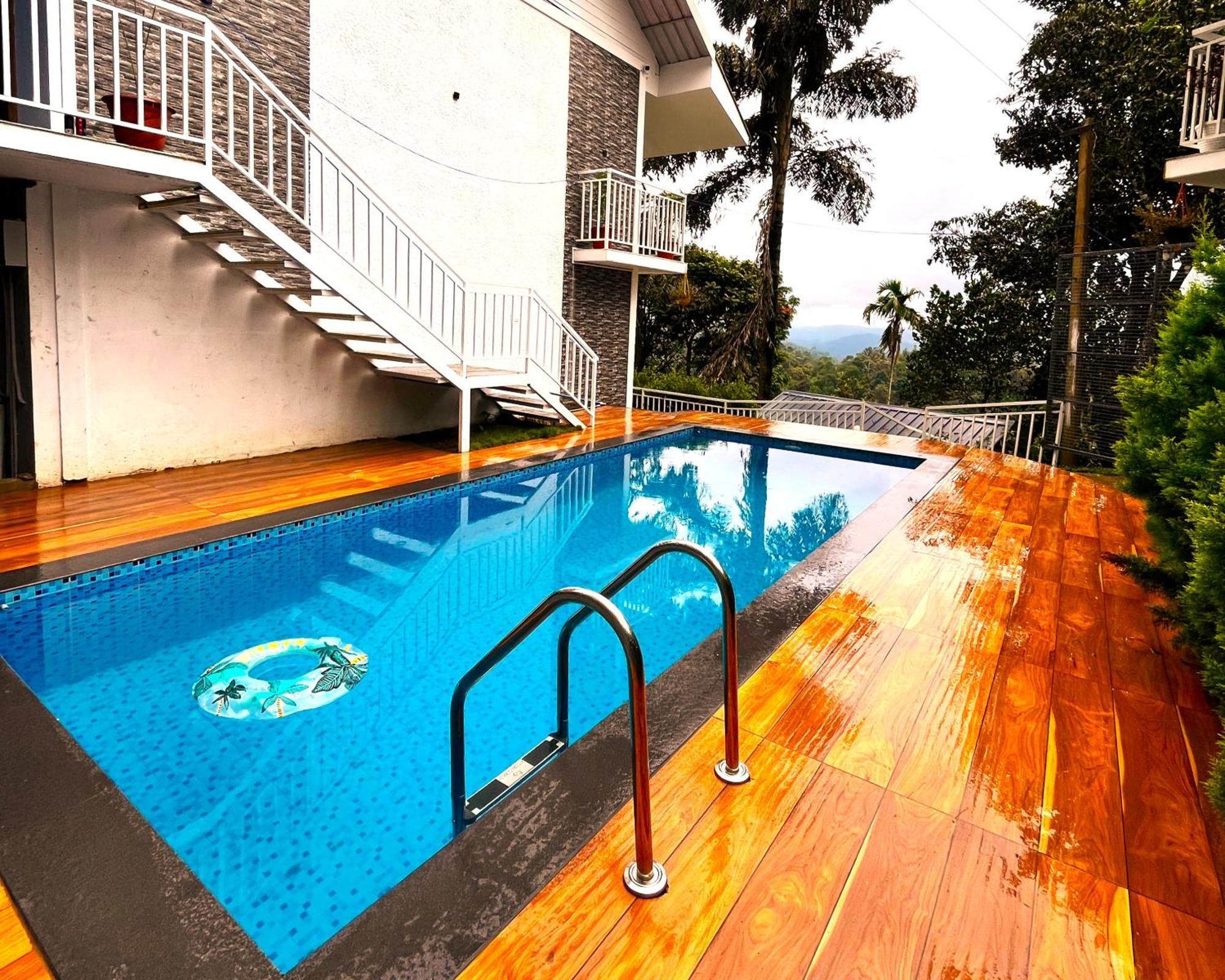 Anachal Aura Springs Resort מראה חיצוני תמונה